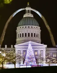 St Louis Holiday Stay Magic